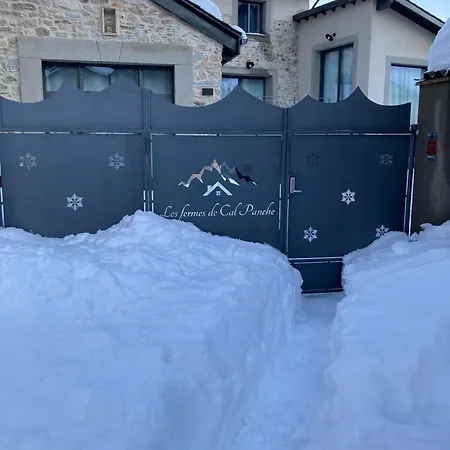 Chalet Les Fermes De Cal Panche : Le Corps De Ferme